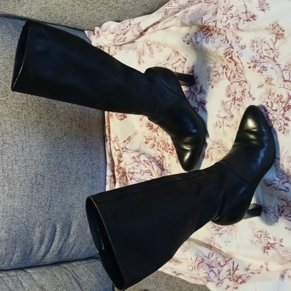 Cole Haan Nike Air heeled black leather boots women's size 8.5
